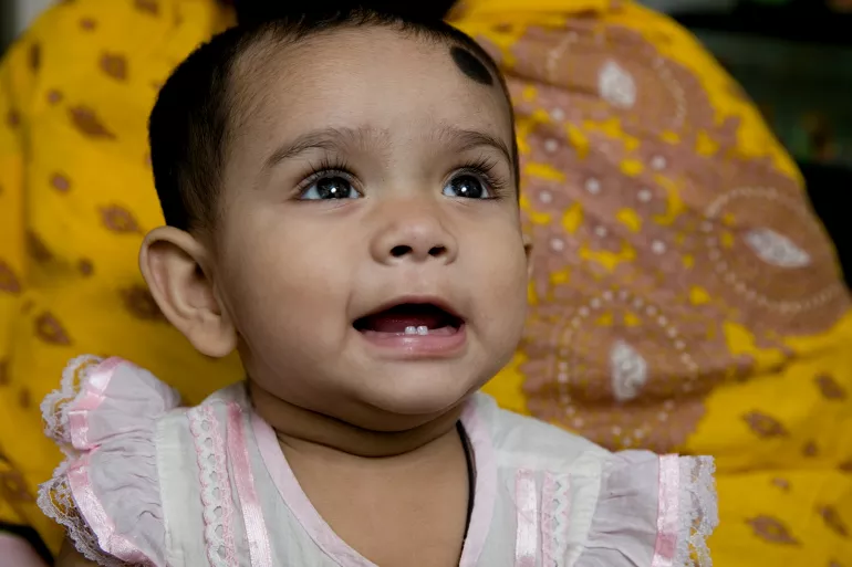 শিশুর মিষ্টি হাসির ছবিটিই হতে পারে সাইবার অপরাধীদের অস্ত্র