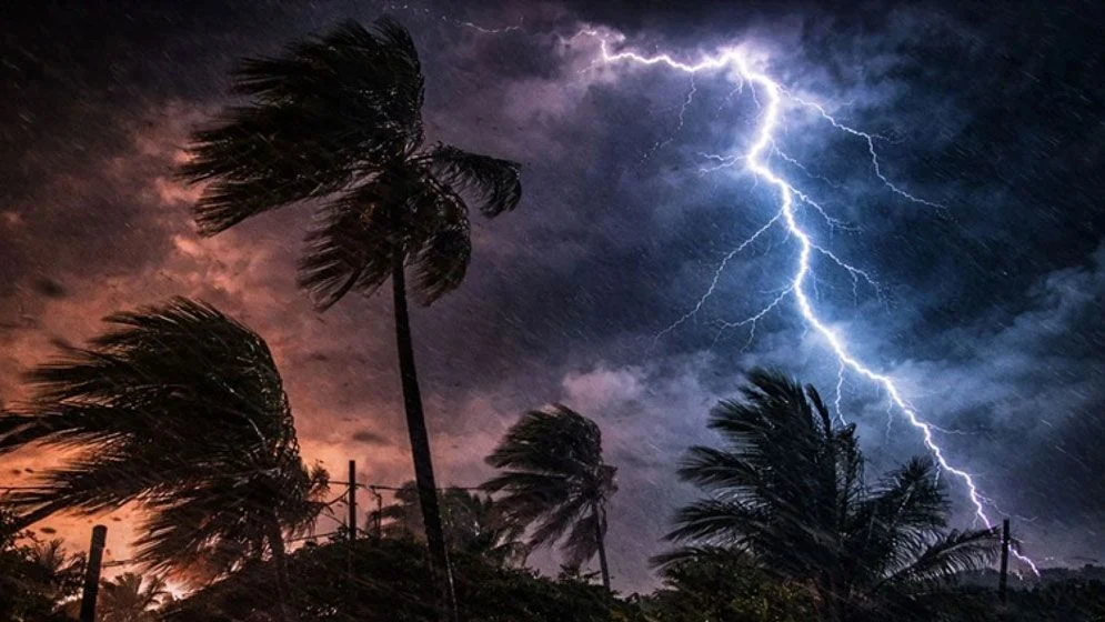 বজ্রপাত নিয়ে অদ্ভুত ১০ তথ্য