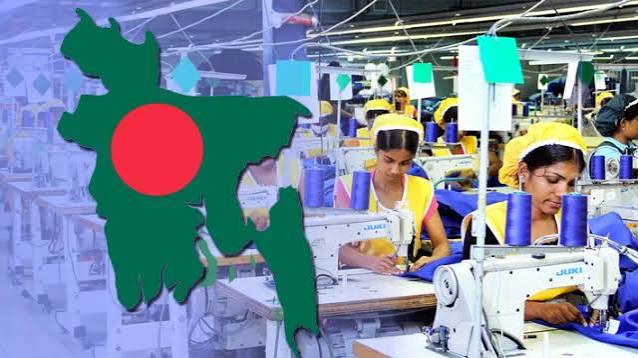 ইউরোপে বিক্ষোভ: ত্রিমুখী চাপে তৈরি পোশাক শিল্প