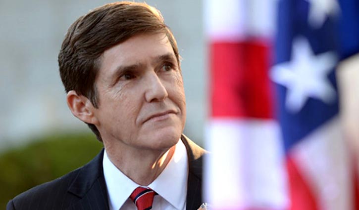 সাংবাদিকদের প্রতি মার্কিন রাষ্ট্রদূত মিলারের শ্রদ্ধা নিবেদন