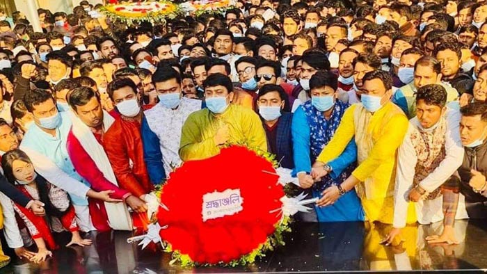 ছাত্রলীগের ৭৩তম প্রতিষ্ঠাবার্ষিকী আজ, বঙ্গবন্ধুর প্রতিকৃতিতে শ্রদ্ধা