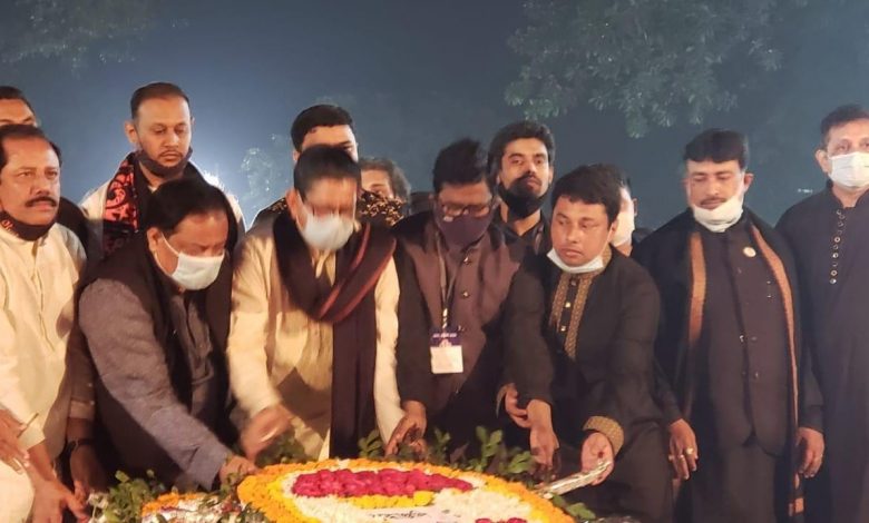 ভাষা শহীদদের প্রতি আওয়ামী স্বেচ্ছাসেবক লীগের শ্রদ্ধা নিবেদন