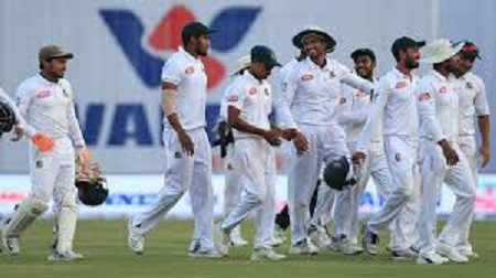 ফলোঅন এড়ানোর চেষ্টা চালিয়ে যাচ্ছে বাংলাদেশ