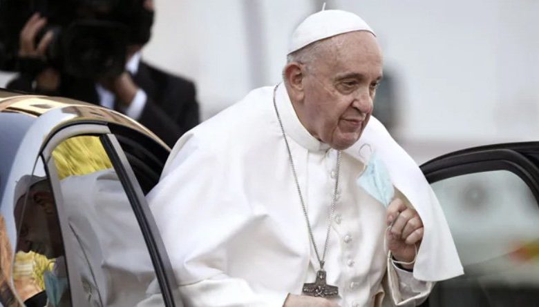 কোলন সার্জারি করা হল পোপ ফ্রান্সিসের