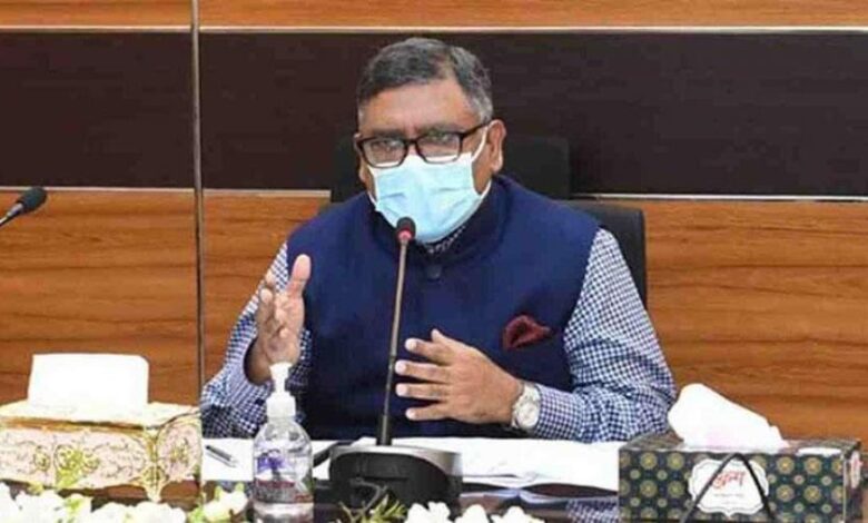 সংক্রমণ-মৃত্যু বাড়ার জন্য স্বাস্থ্য বিভাগ দায়ী না: স্বাস্থ্যমন্ত্রী