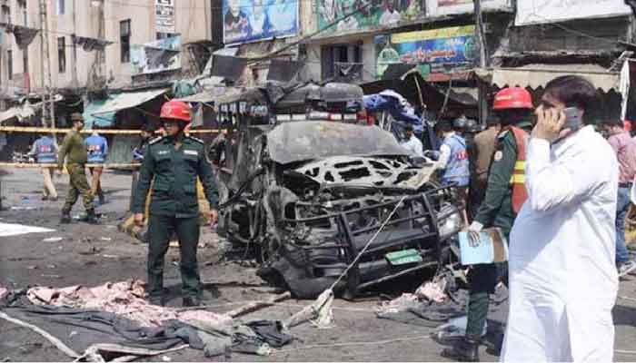 পাকিস্তানে আশুরার মিছিলে বোমা হামলা; নিহত ৩