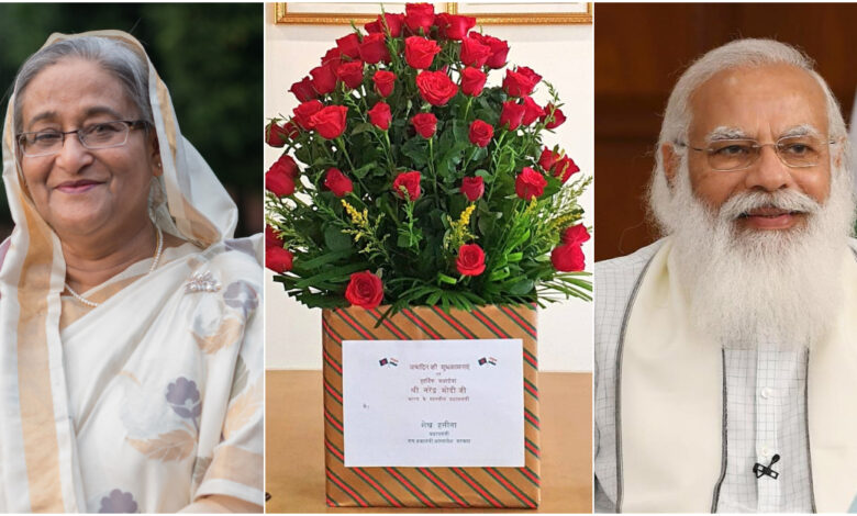 মোদীর জন্মদিনে শেখ হাসিনার ৭১টি লাল গোলাপ