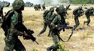 মিয়ানমারে সেনা-বিদ্রোহী সংঘর্ষ, ভারতে পালিয়েছেন এক শহরের সবাই