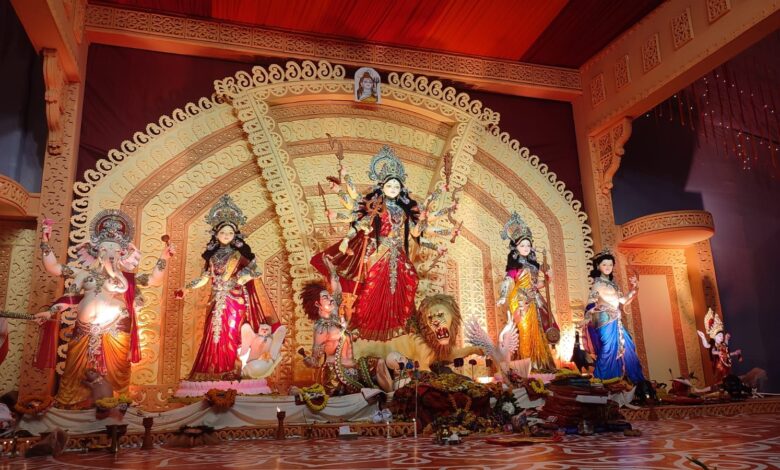 আজ মহানবমী, বাজছে বিদায়ের সুর