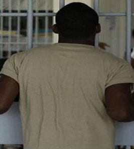 আলবেনীয় এক তরুণ