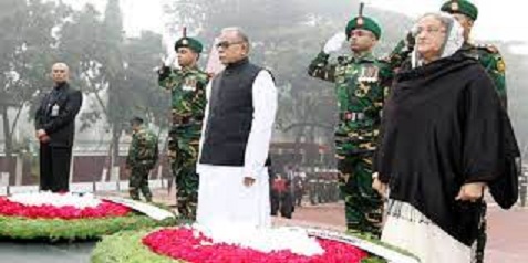 বুদ্ধিজীবী স্মৃতিসৌধে রাষ্ট্রপতি-প্রধানমন্ত্রীর শ্রদ্ধা