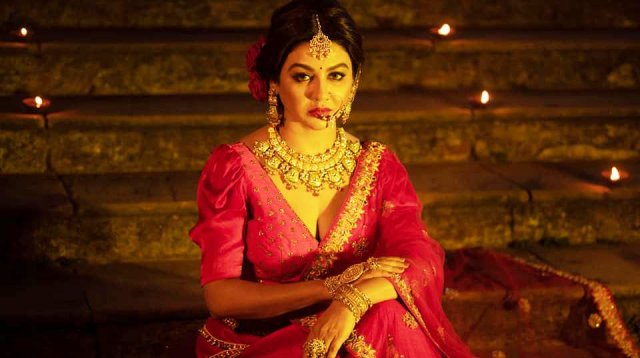 জয়ার ‘পুতুলনাচের ইতিকথা’