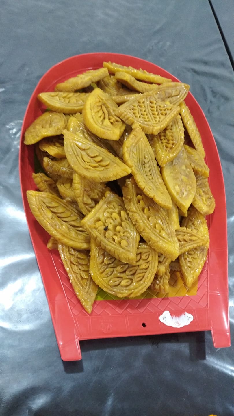 এতে ব্রাহ্মণবাড়িয়ার ঐতিহ্যবাহী ১০ রকমের পিঠার পাশাপাশি লোকসঙ্গীতেরও আসর বসে। রাজা মামার ৫০ রকমের চা-ও পরিবেশন করা হয়।