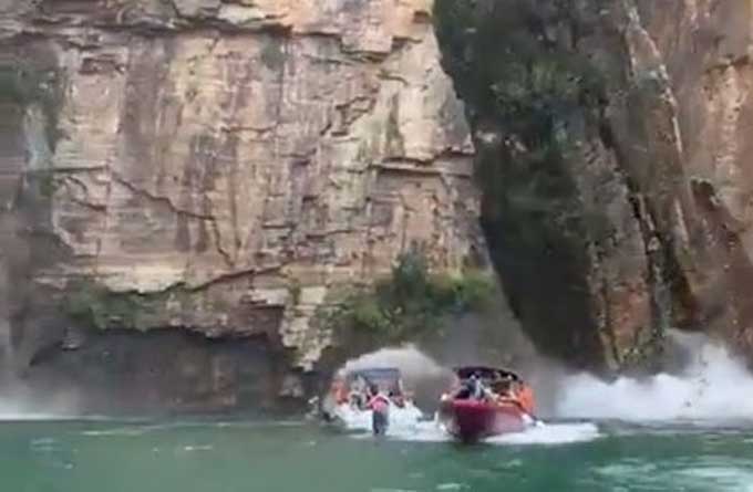 ব্রাজিলে পাহাড়ধসে নিহত ৭, আহত অন্তত ৩২