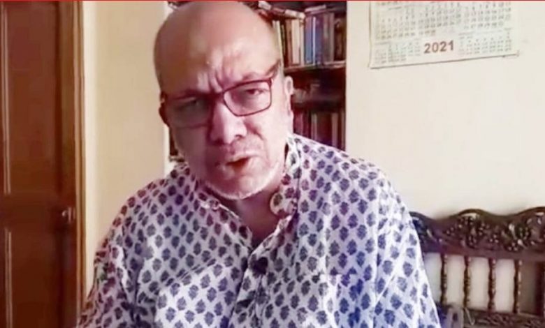 সাংবাদিককে গালিগালাজ, বিতর্কের মুখে কবীর সুমনের ব্যাখ্যা