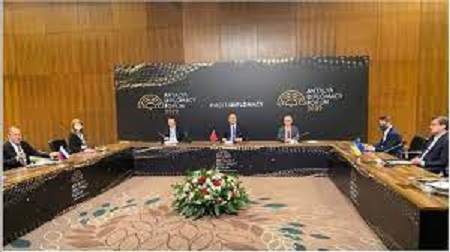 তুরস্কের মধ্যস্থতায় অনুষ্ঠিত ত্রি-পক্ষীয় বৈঠকে