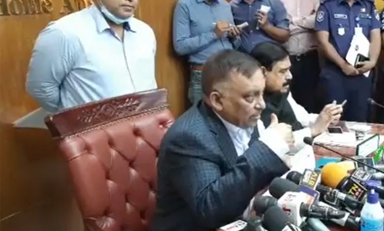 কিছুক্ষণের মধ্যে সংঘর্ষ থেমে যাবে, প্রত্যাশা স্বরাষ্ট্রমন্ত্রীর