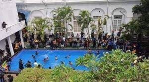 শ্রীলঙ্কার প্রেসিডেন্ট ভবন এখন জনগণের ‘পর্যটনকেন্দ্র’