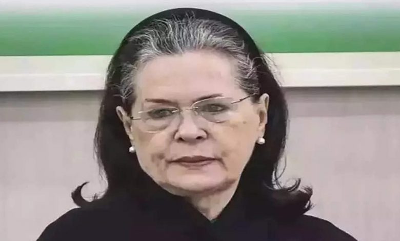ফের করোনায় আক্রান্ত সোনিয়া গান্ধী