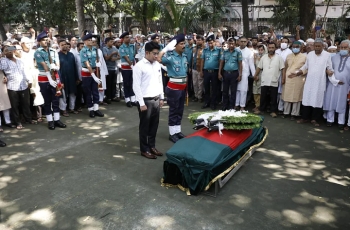 গুলশানে আকবর আলি খানের জানাজা, গার্ড অব অনার