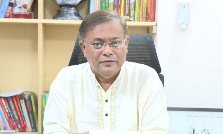 ধর্মঘট ডাকা মালিকদের মধ্যে যে বিএনপির সদস্যরাও আছেন তা তুলে ধরে মন্ত্রী বলেন, পরিবহন মালিক নেতা এবং সমিতির সদস্যদের মধ্যে বিএনপি, আওয়ামী লীগ, জাতীয় পার্টি, জাসদসহ বিভিন্ন দলেরই মানুষ আছে। শিমুল বিশ্বাস বাবু তো পরিবহন নেতা, তিনি তো বিএনপি করেন। উনারাই তো সিদ্ধান্ত নিয়েছেন ধর্মঘট ডাকার। 'সুতরাং বিএনপি ঘরানার পরিবহন মালিকরাও শঙ্কিত এবং তারা কেউই যাতে বিএনপির অপরাজনীতির শিকার না হন, সে জন্য সবাই মিলেই ধর্মঘটের সিদ্ধান্ত নিয়েছেন' জানান ড. হাছান।