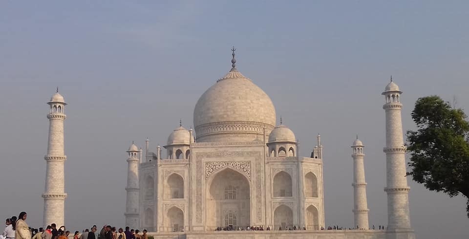 ৩৭০ বছর পর বকেয়া বিলের জন্য তাজমহলকে নোটিশ