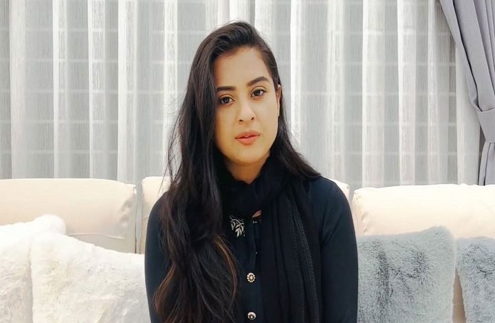 ফেসবুকে ভিডিও বার্তায় শাকিবের সঙ্গে সম্পর্ক নিয়ে খোলামেলা জানালেন বুবলী