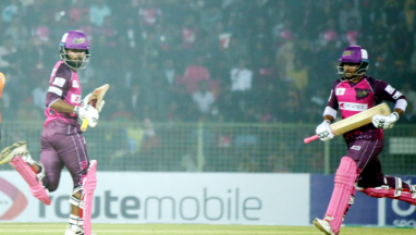 শান্ত-মুশফিকের ব্যাটে সিলেটের ১৭৫ রানের পুঁজি