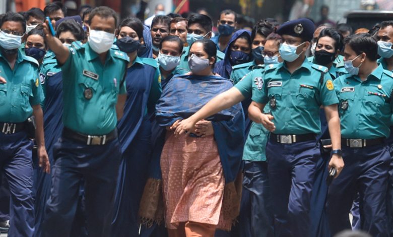 নথি চুরি: সাংবাদিক রোজিনার বিরুদ্ধে প্রতিবেদন ২১ মে