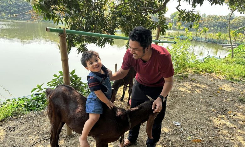 বিশ্ব বাবা দিবস আজ