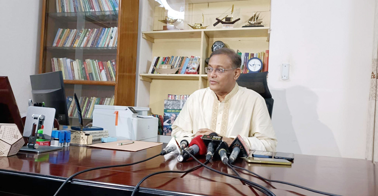 নির্বাচনে ওয়াকওভার নয়, খেলে জিততে চাই: তথ্যমন্ত্রী