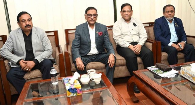 স্বাস্থ্য পরীক্ষা করতে সিঙ্গাপুরের পথে কাদের