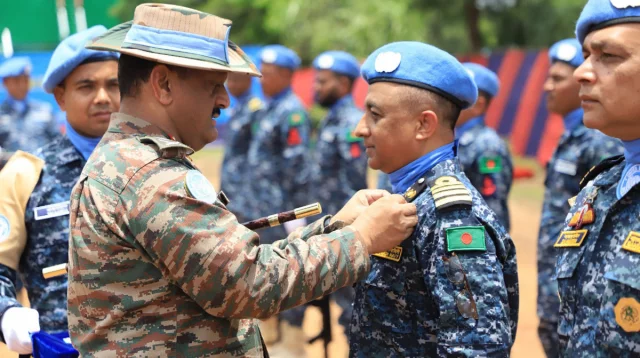 জাতিসংঘ শান্তিপদক পেলেন নৌবাহিনীর ১৯৯ সদস্য