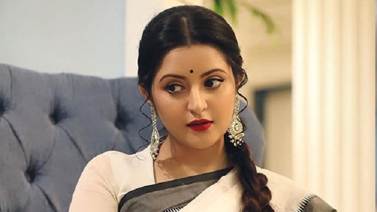 রাফীর নিদের্শনায় কাজ করবেন পরীমণি