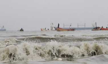 উপকূলের ৩৫০ কিমির মধ্যে ‌‌‌‘হামুন’, রূপ নিয়েছে প্রবল ঘূর্ণিঝড়ে
