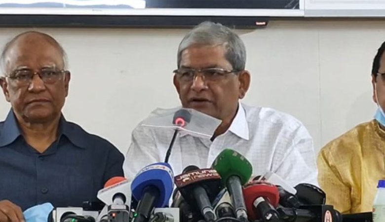 শুক্রবার (২৭ অক্টোবর) সকালে রাজধানীর নয়াপল্টনে বিএনপির কেন্দ্রীয় কার্যালয়ে এক সংবাদ সম্মেলনে
