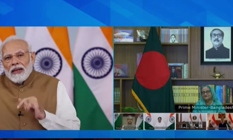 তিনটি উন্নয়ন প্রকল্প যৌথভাবে উদ্বোধন করলেন শেখ হাসিনা ও নরেন্দ্র মোদি