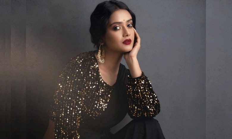 তিশার আত্মহত্যা চেষ্টার গুঞ্জন সত্য নয়, পরিবারের দাবি