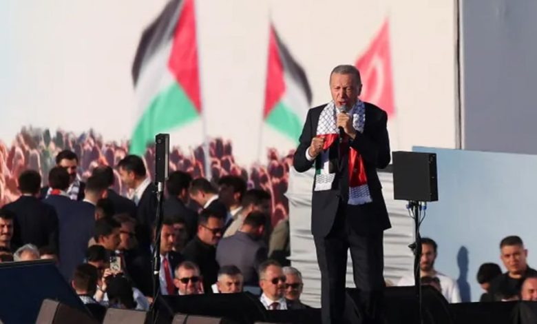 এবার ইসরায়েল থেকে রাষ্ট্রদূত প্রত্যাহার করল তুরস্ক