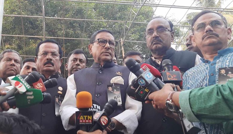 আবারো বাস ভাংচুর, পোড়ানোর জন্য অবরোধ দিয়েছে বিএনপি: কাদের