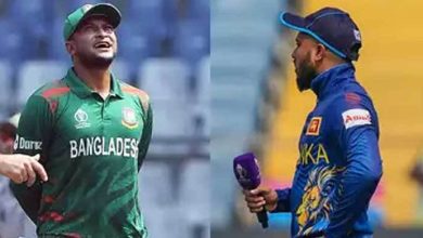 দিল্লির অরুণ জেটলি স্টেডিয়ামে এই ম্যাচে টস জিতে প্রথমে ফিল্ডিং করার সিদ্ধান্ত নিয়েছেন বাংলাদেশ