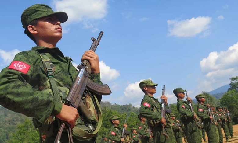 বাংলাদেশ সীমান্তবর্তী রাখাইন শহর দখলে নিল মিয়ানমার বিদ্রোহী গোষ্ঠী
