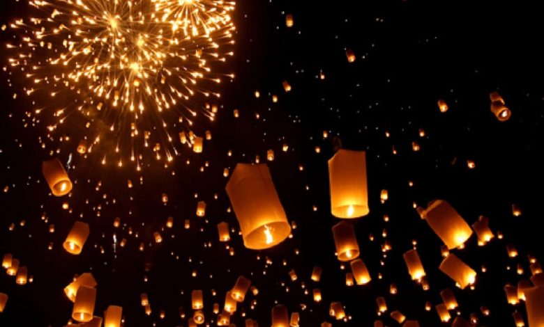 আইন না মেনে আতশবাজি-ফানুসে নতুন বছর উদ্‌যাপন