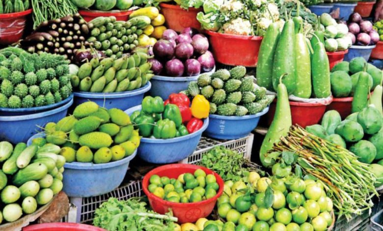 ভোটে সরবরাহ কম থাকায় বেড়েছে নিত্যপণ্যের দাম