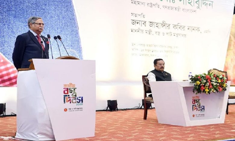 পণ্যের বাজার ছড়িয়ে দিতে কূটনৈতিক মিশনগুলোকে কাজে লাগাতে হবে: রাষ্ট্রপতি