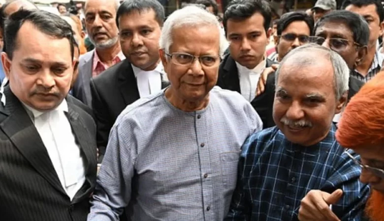 শ্রম আইন লঙ্ঘন: ড. ইউনূসসহ ৪ আসামির জামিনের মেয়াদ বাড়ল