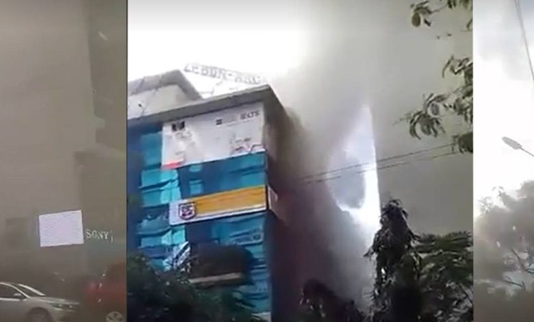 ধানমন্ডিতে আবাসিক ভবনে আগুন