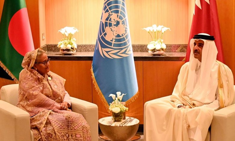 প্রধানমন্ত্রীর কার্যালয়ে কাতারের আমির