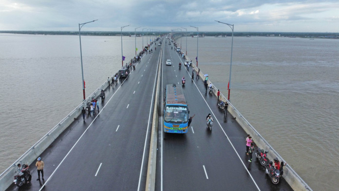 পদ্মা সেতুতে টোল আদায়ের নতুন রেকর্ড