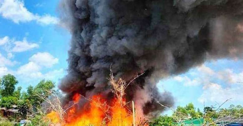 রোহিঙ্গা ক্যাম্পে ভয়াবহ আগুন, নিয়ন্ত্রণে ৯টি ইউনিট